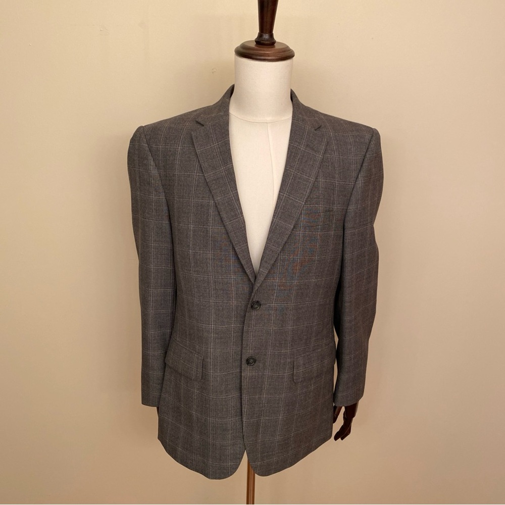 Jos. A. Bank Travelers Men’s 40R Grey Windowpane Wool Blazer Tailored Fit